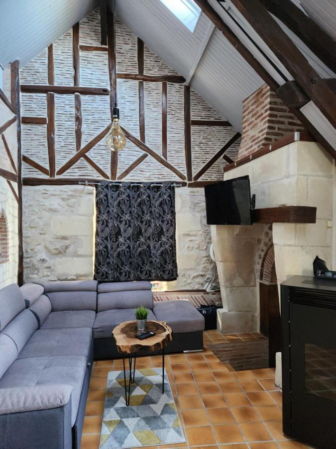 Gite De Charme Proche Loire A Velo Avec Jacuzzi Privatif Savonnieres Ngoại thất bức ảnh